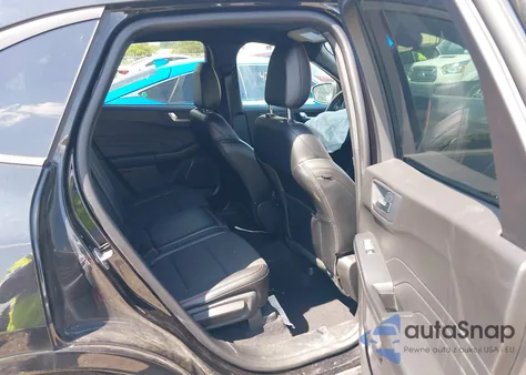 2023 Ford Escape St-Line from USA, damaged, VIN 1FMCU9MNXPUA66324